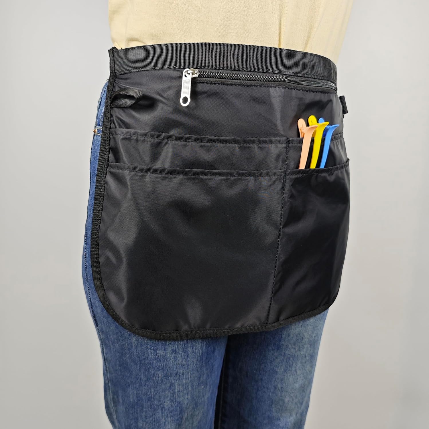 Barber Apron with 5 Pockets, Waterproof and Bleach-proof Hair Stylist Apron for Men and Women